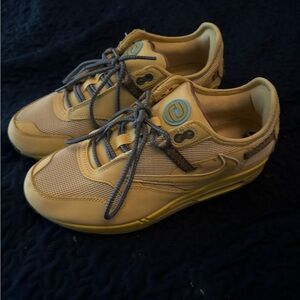 Nike airmax travis Scott cactus jack 9.5